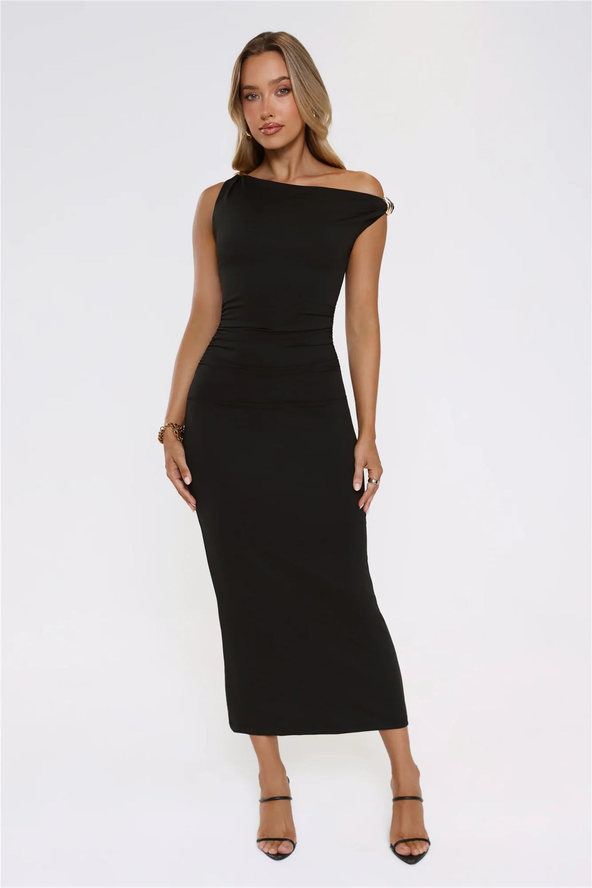 Chic Dreams Await Off Shoulder Maxi Dress Black