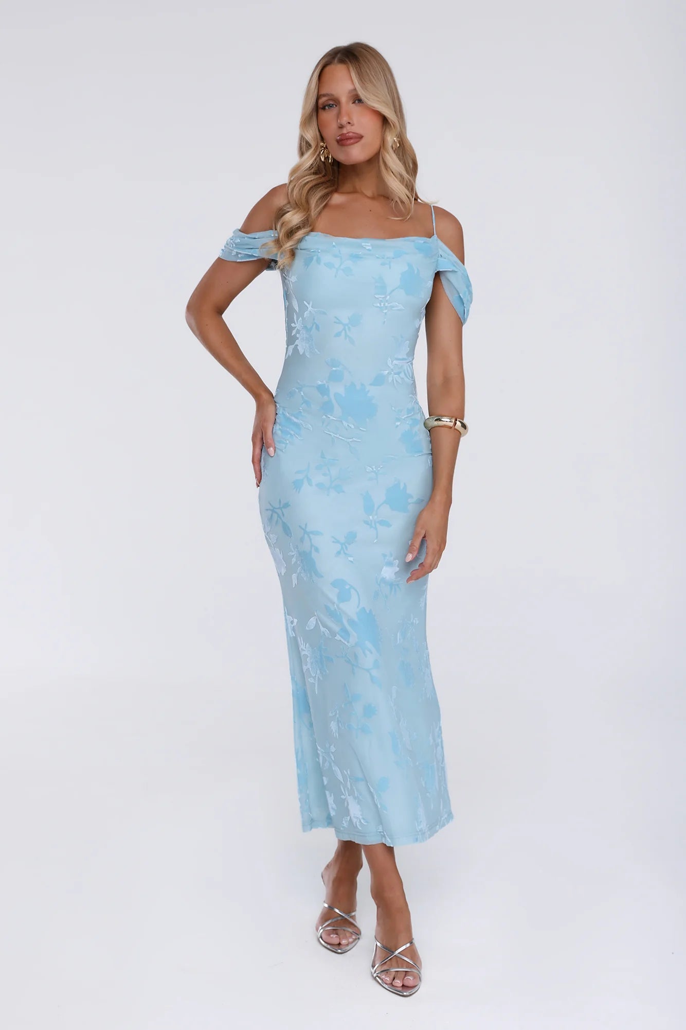Chic Dream Off Shoulder Maxi Dress Blue