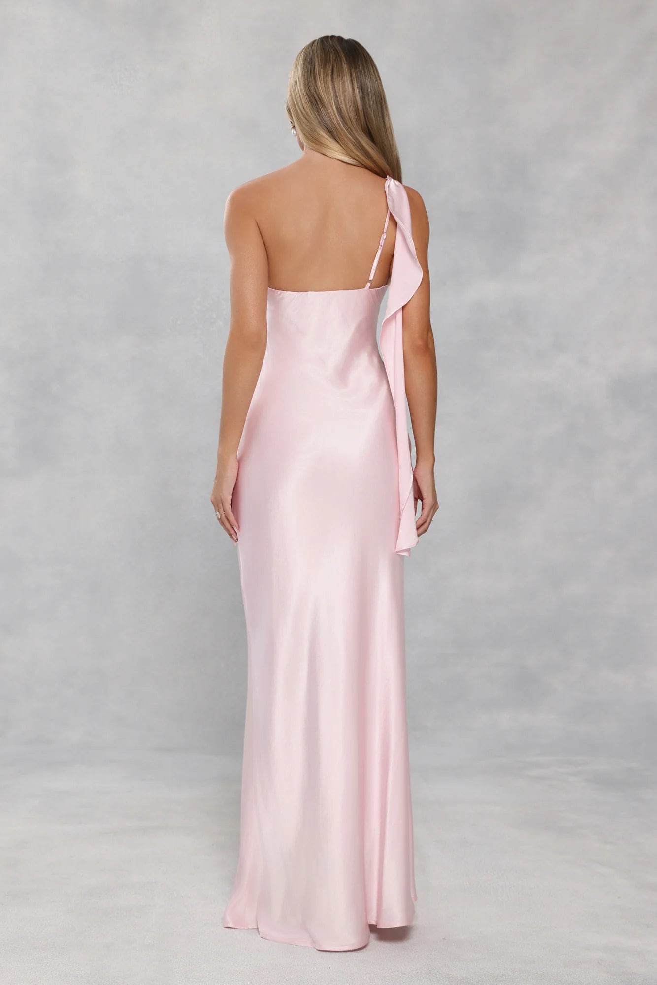 The Zafira One Shoulder Satin Maxi Dress Light Pink
