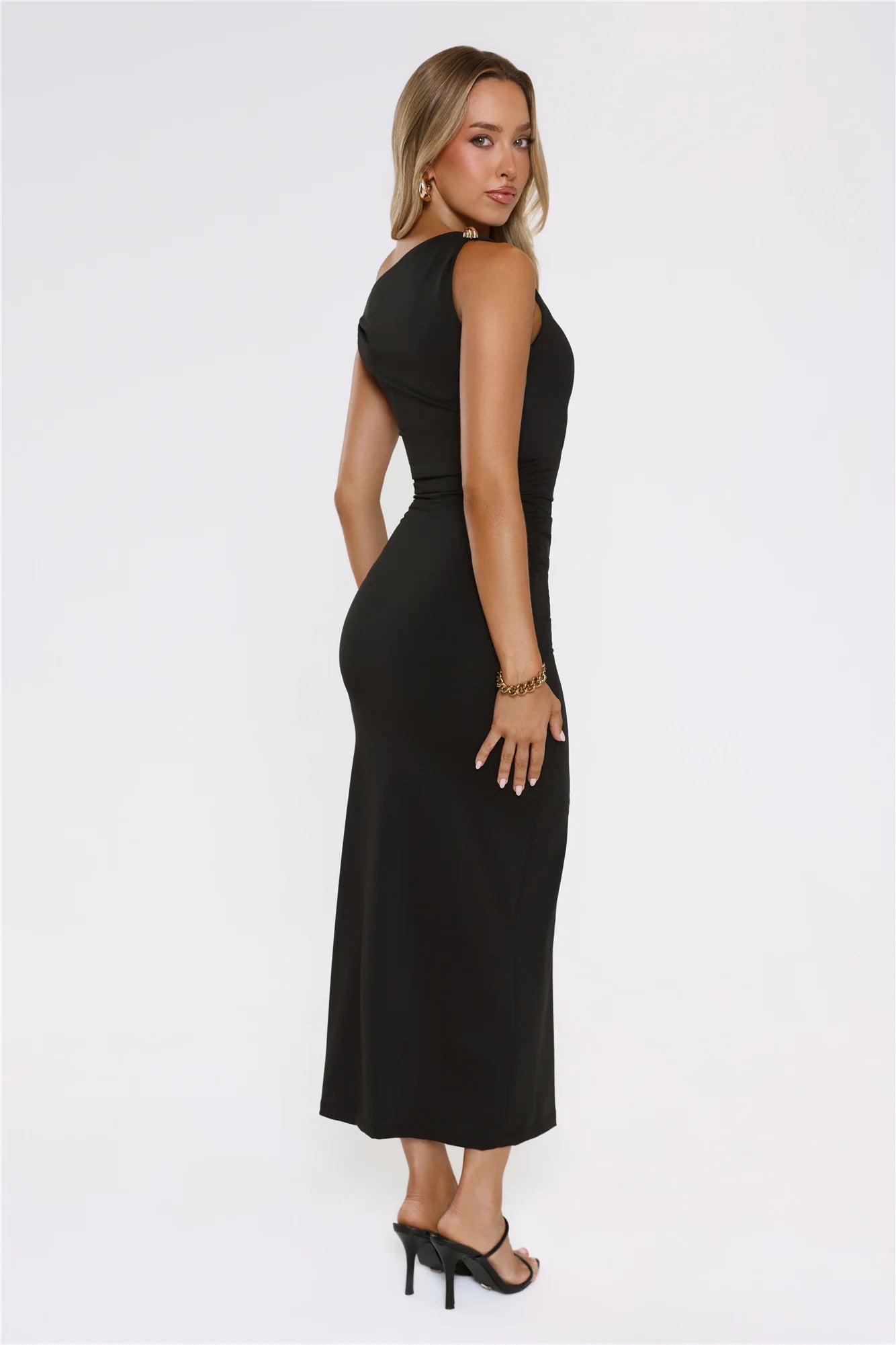 Chic Dreams Await Off Shoulder Maxi Dress Black